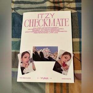 ITZY - [CHECKMATE] (STANDARD EDITION - YUNA Ver.) (All Inclusions)